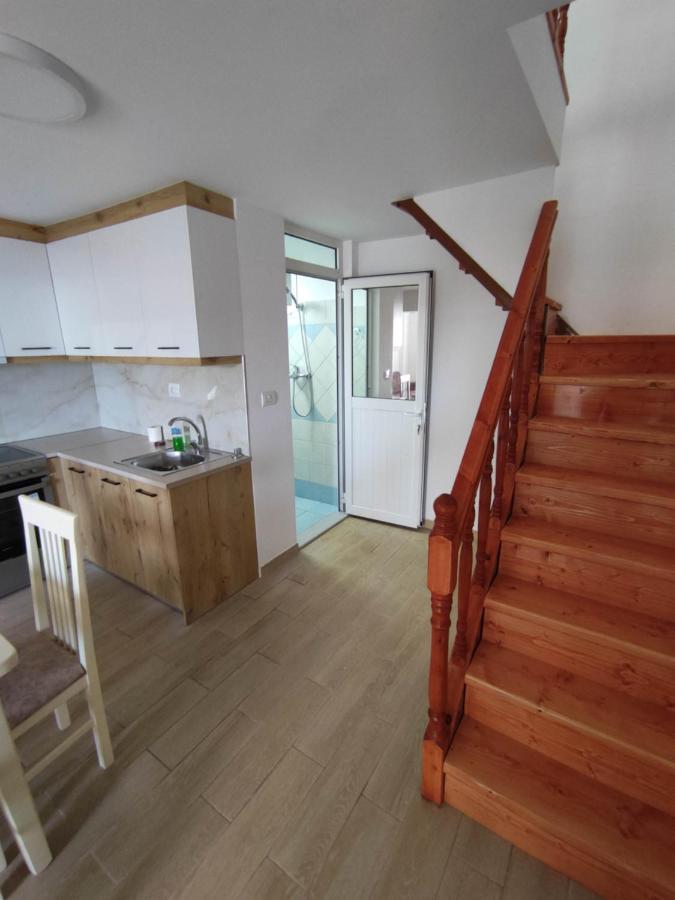 Rose Apartment Sarandë Eksteriør billede
