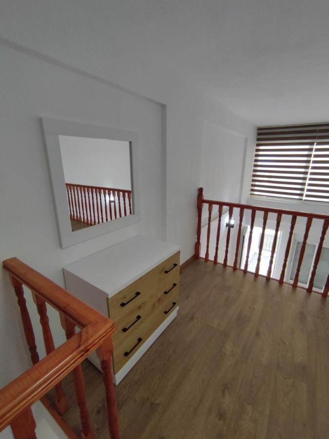 Rose Apartment Sarandë Eksteriør billede