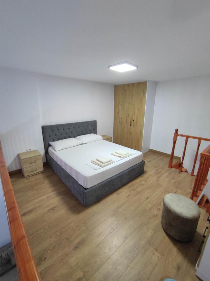 Rose Apartment Sarandë Eksteriør billede